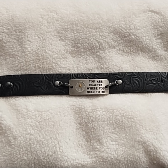 Bracelet meant to be new on box leather and silver - Picture 2 of 6